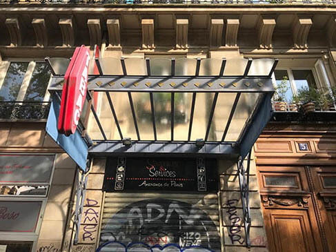 Création de marquise en aluminum pour locaux professionnels